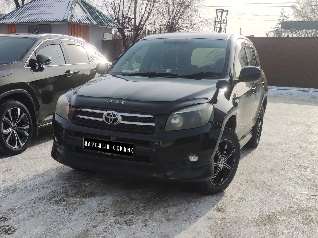 Toyota RAV4, 2006г, полный привод, вариатор