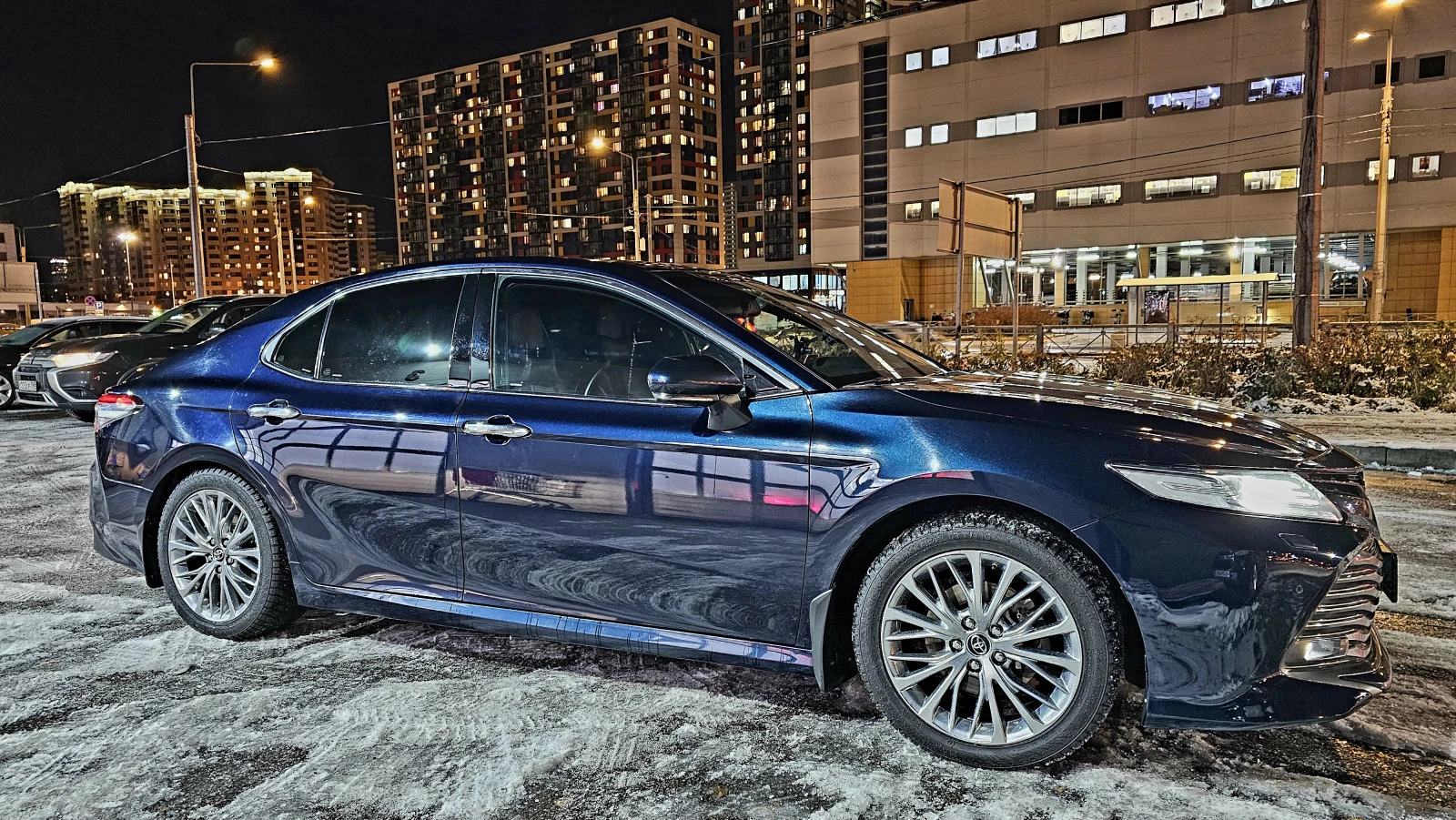 Toyota Camry, 2019г, передний привод, автомат