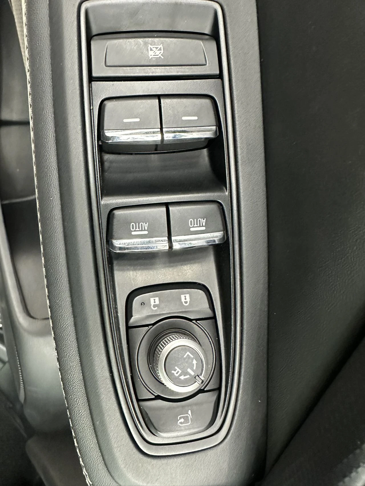 Subaru Forester, 2022г, полный привод, вариатор