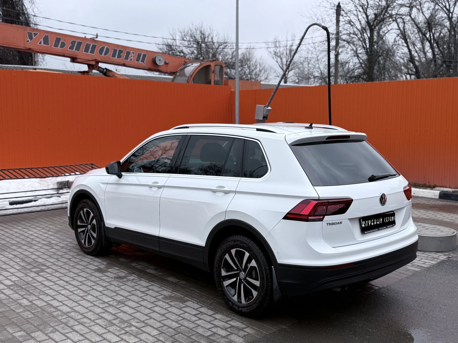 Volkswagen Tiguan, 2019г, передний привод, робот