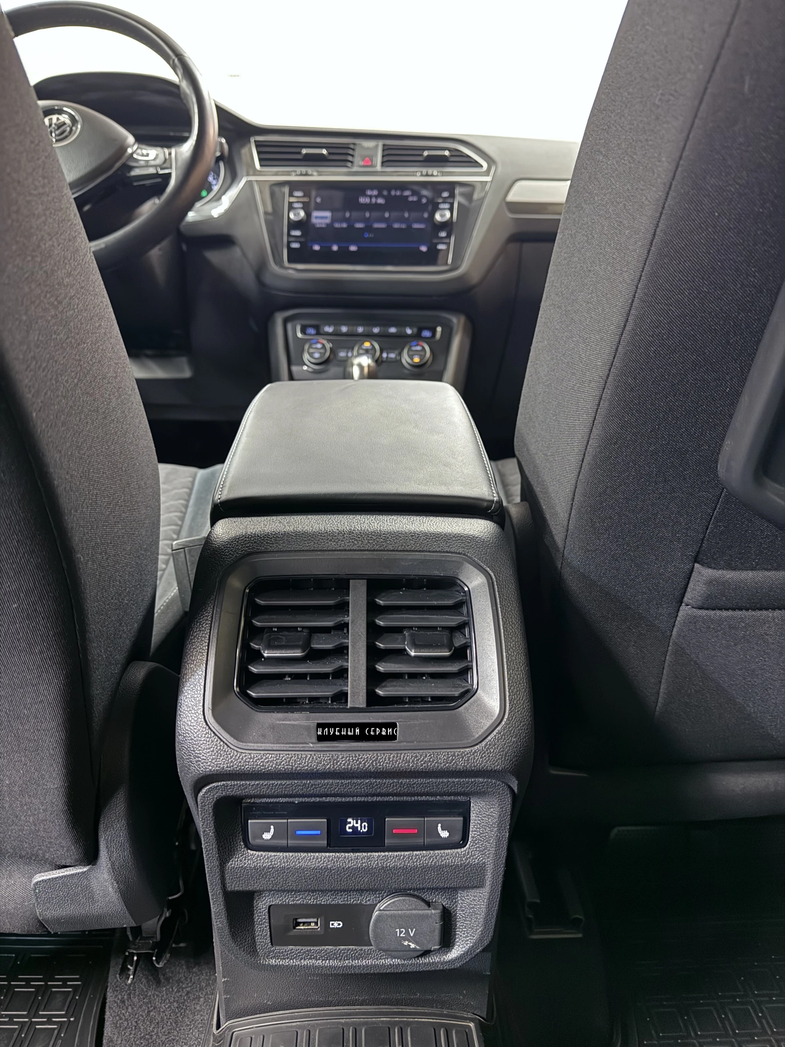 Volkswagen Tiguan, 2019г, передний привод, робот