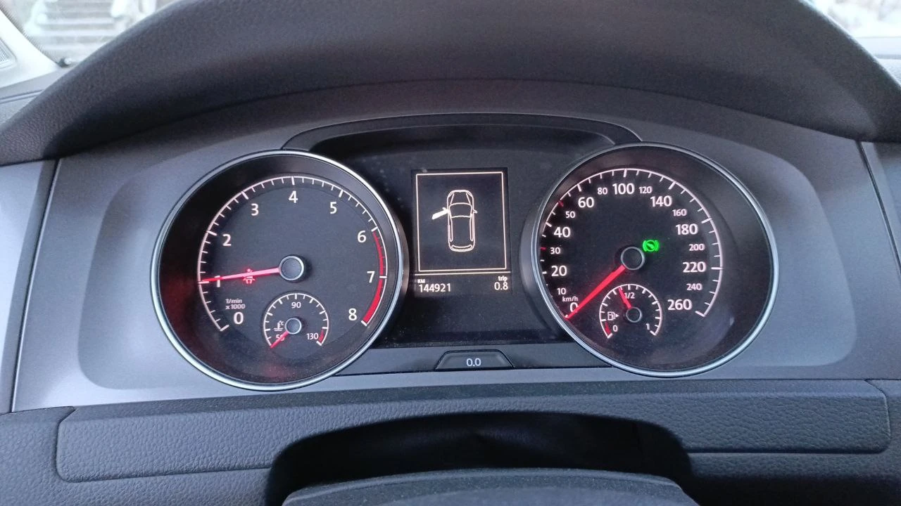 Volkswagen Golf, 2013г, передний привод, робот