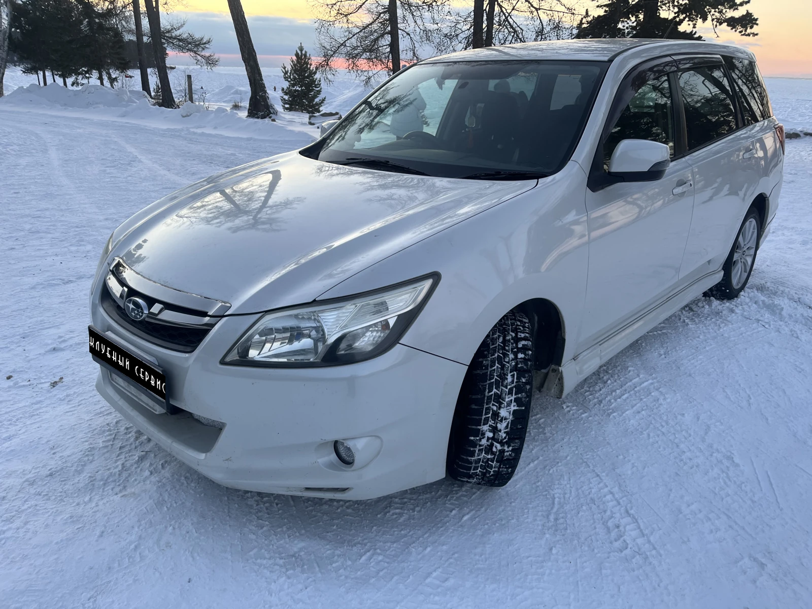 Subaru Exiga, 2012г, передний привод, вариатор
