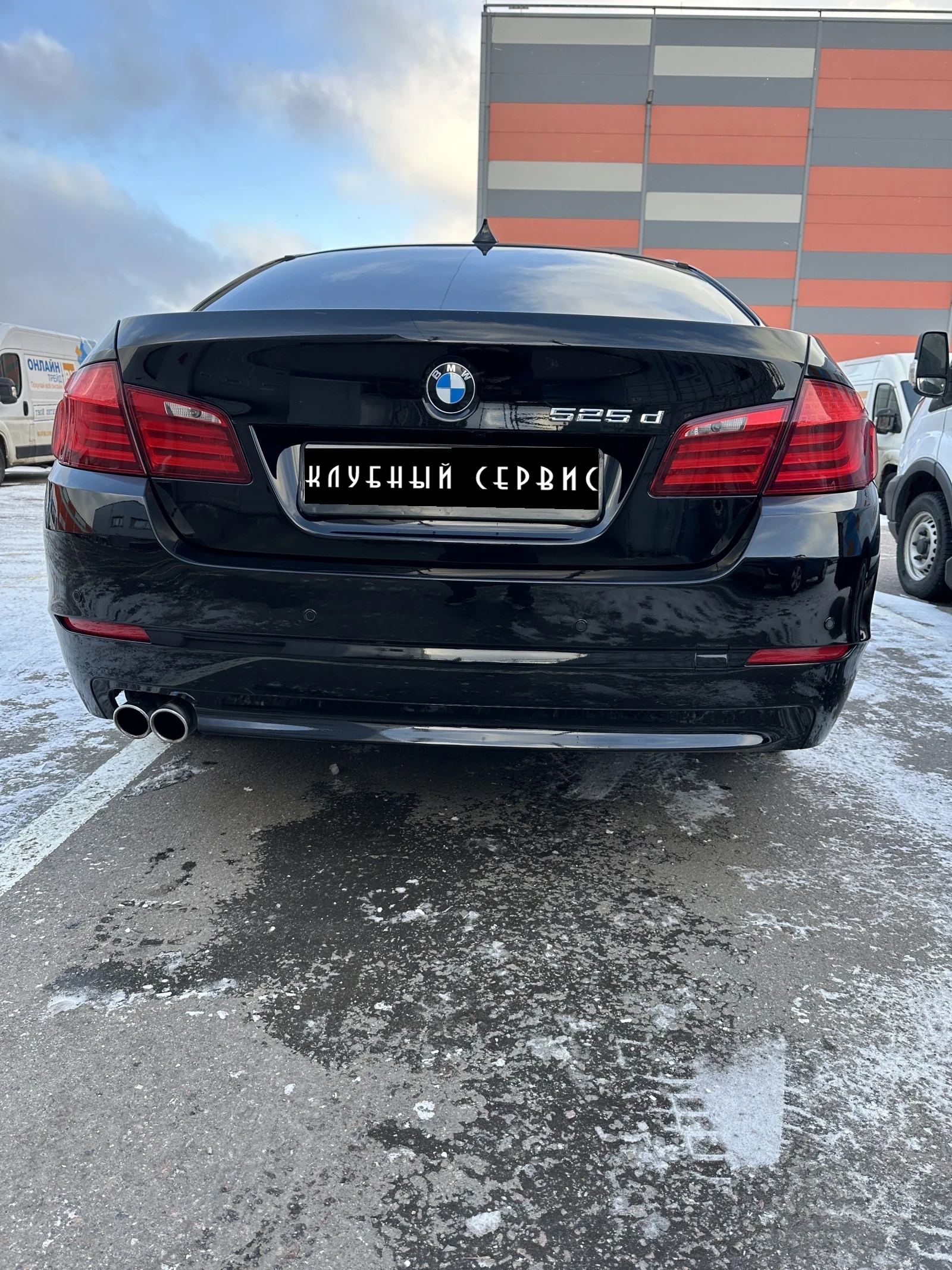 BMW 5 серии, 2012г, задний привод, механика