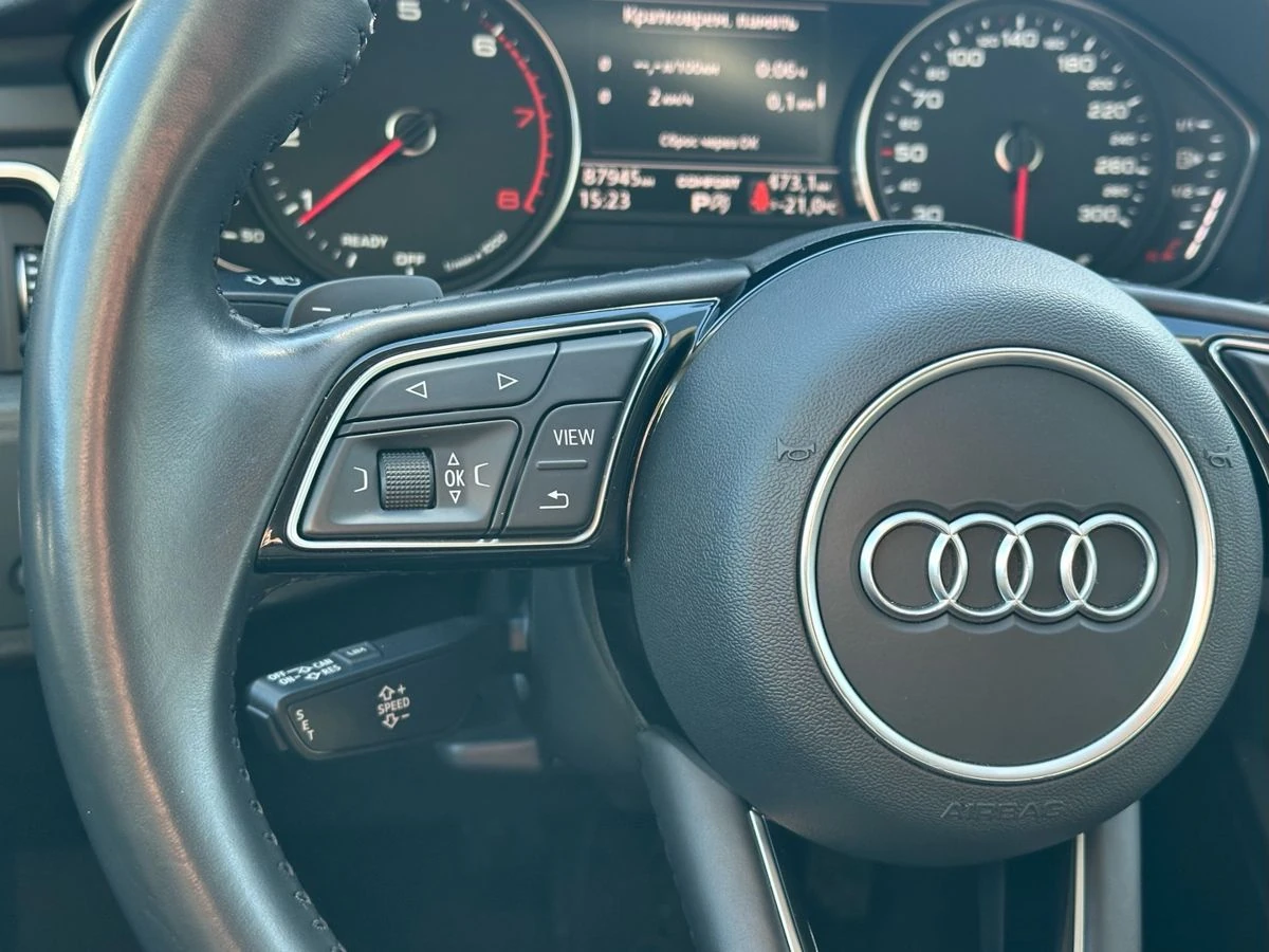 Audi A5, 2019г, передний привод, робот