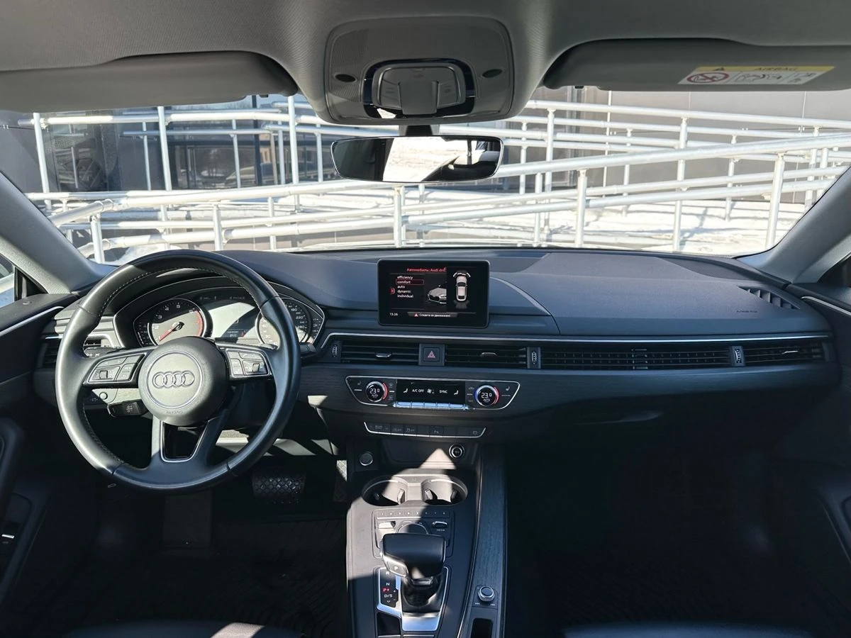 Audi A5, 2019г, передний привод, робот