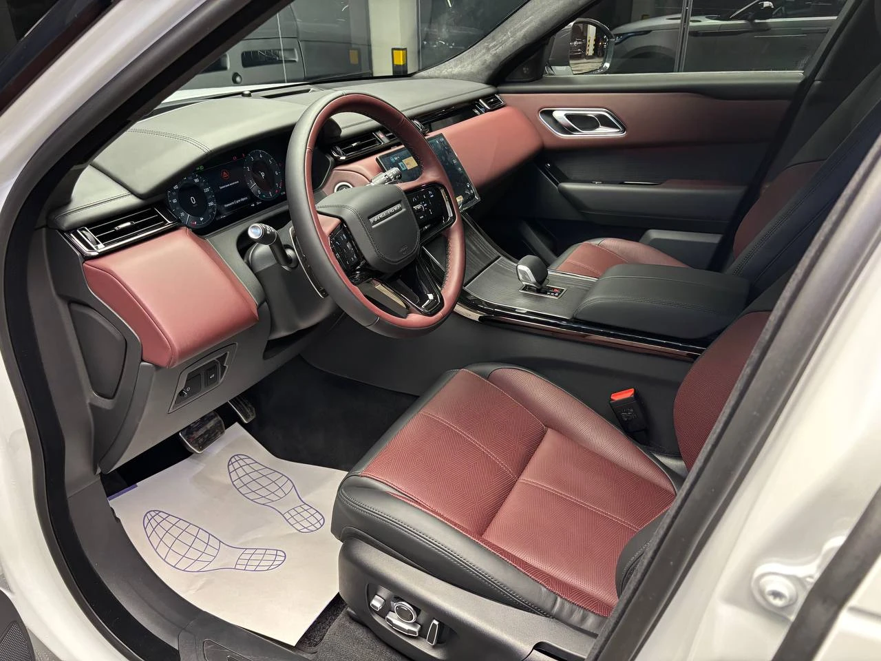 Land Rover Range Rover Velar, 2025г, полный привод, автомат