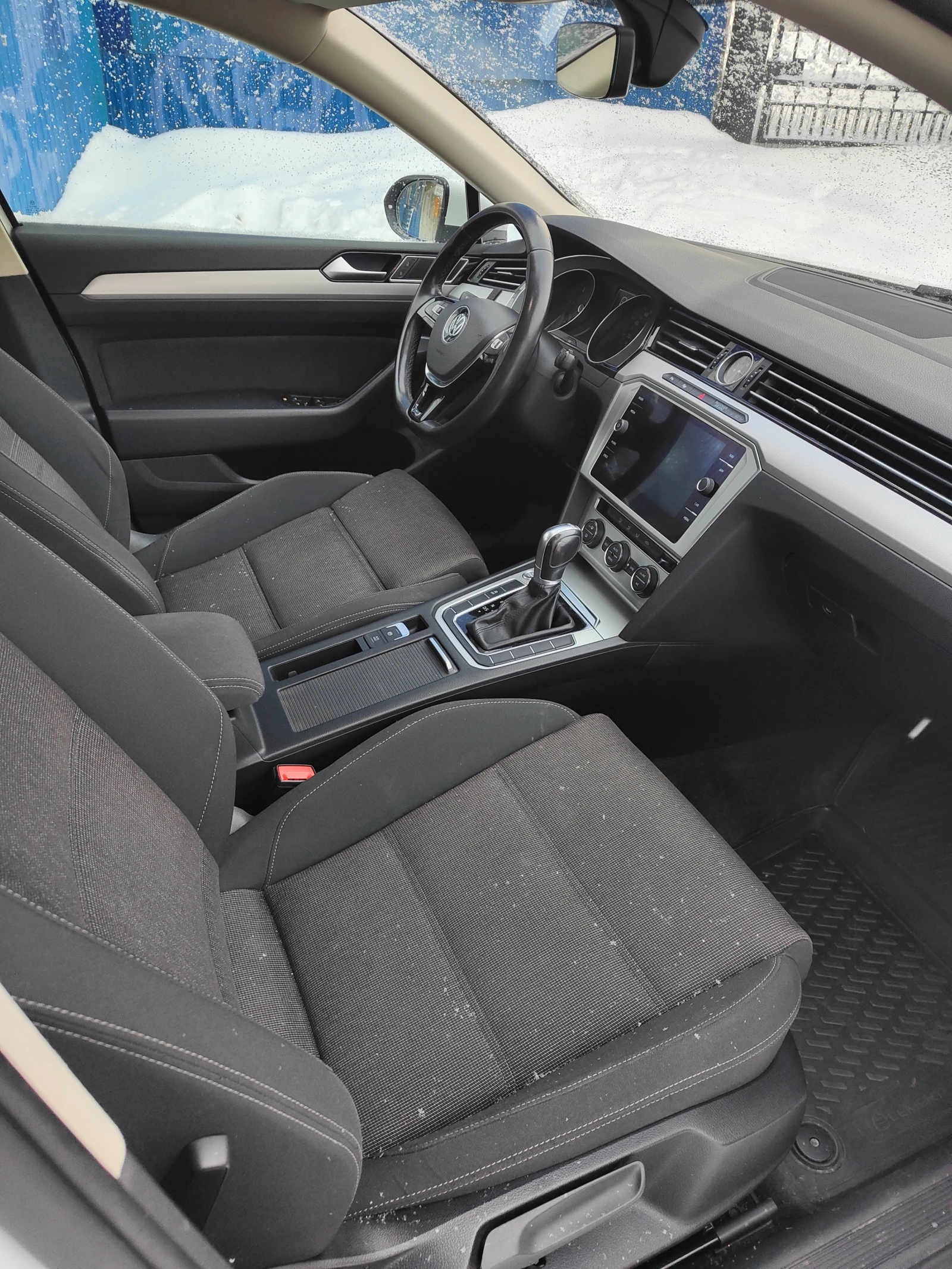 Volkswagen Passat, 2017г, передний привод, робот