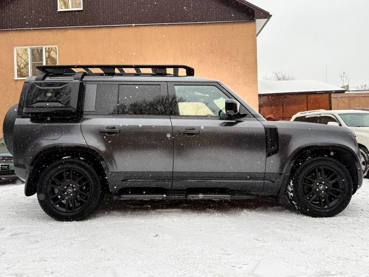 Land Rover Defender, 2021г, полный привод, автомат