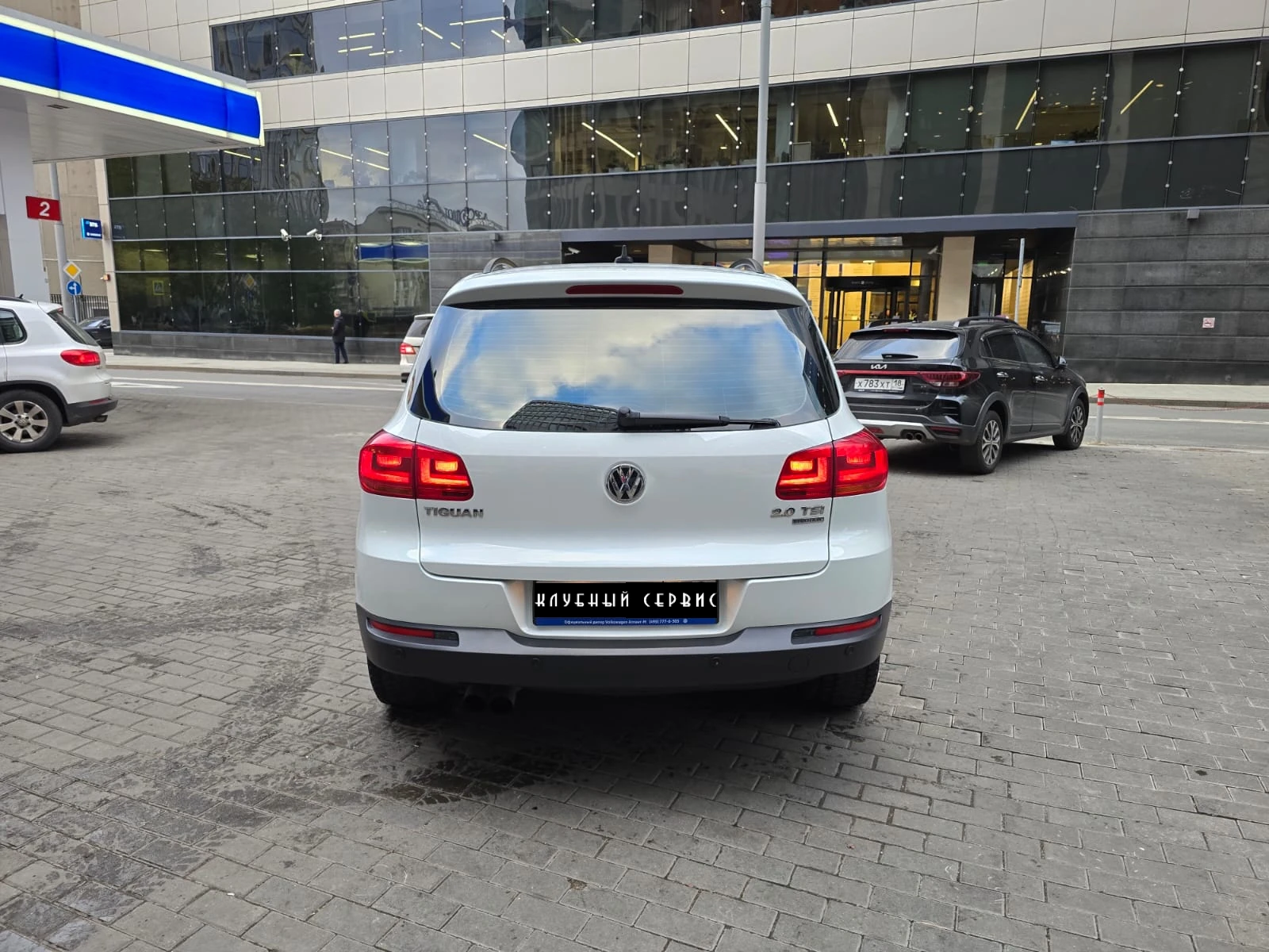 Volkswagen Tiguan, 2015г, полный привод, автомат