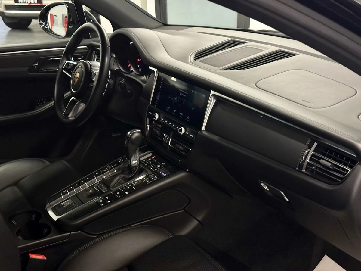 Porsche Macan, 2019г, полный привод, робот