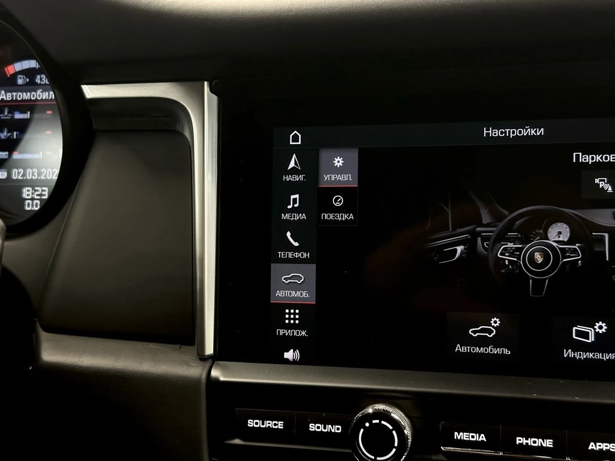 Porsche Macan, 2019г, полный привод, робот