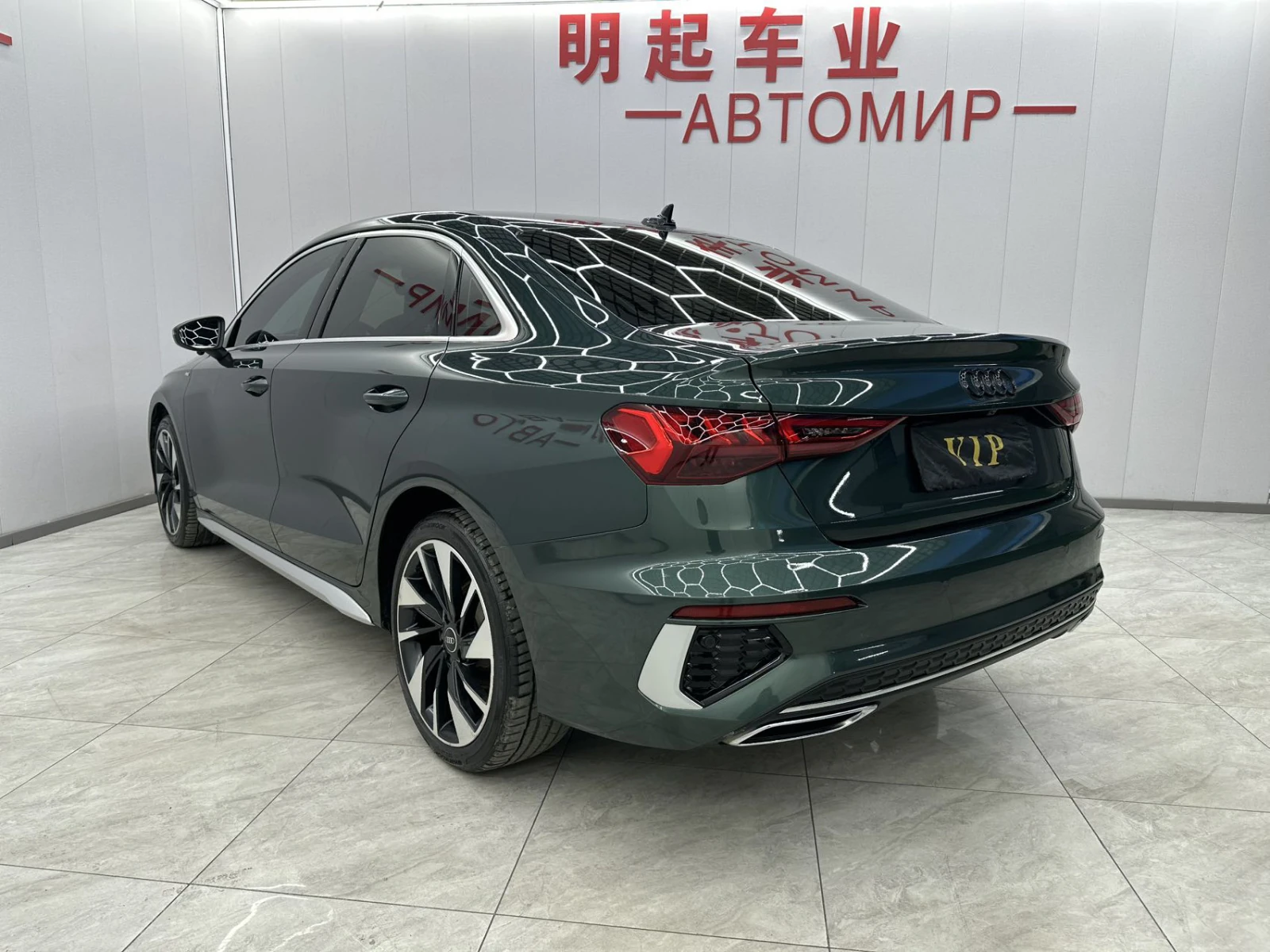 Audi A3, 2022г, передний привод, робот