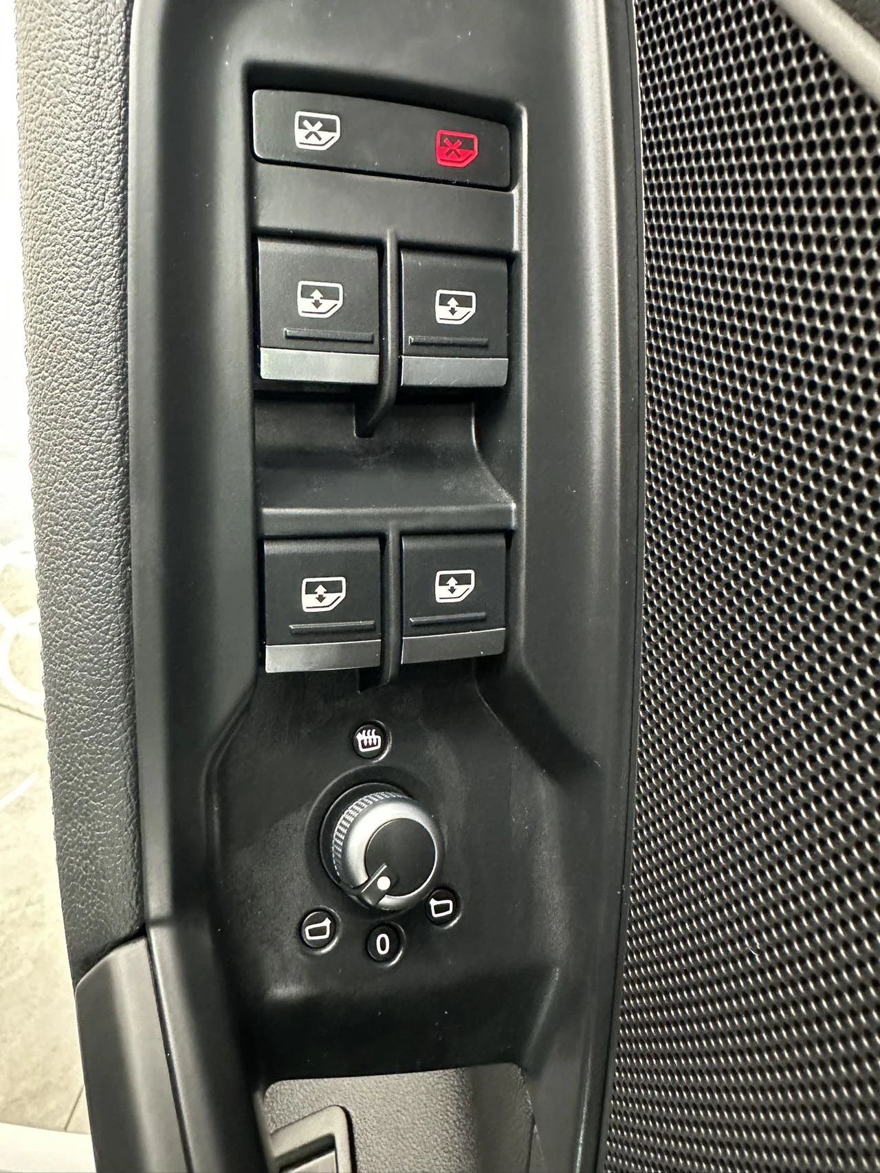 Audi A3, 2022г, передний привод, робот