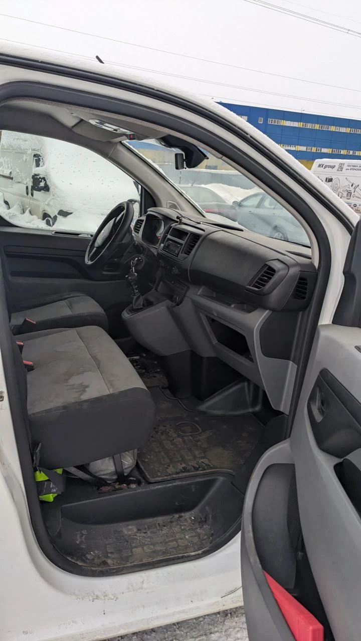 Peugeot Expert, 2017г, Передний привод, Механическая