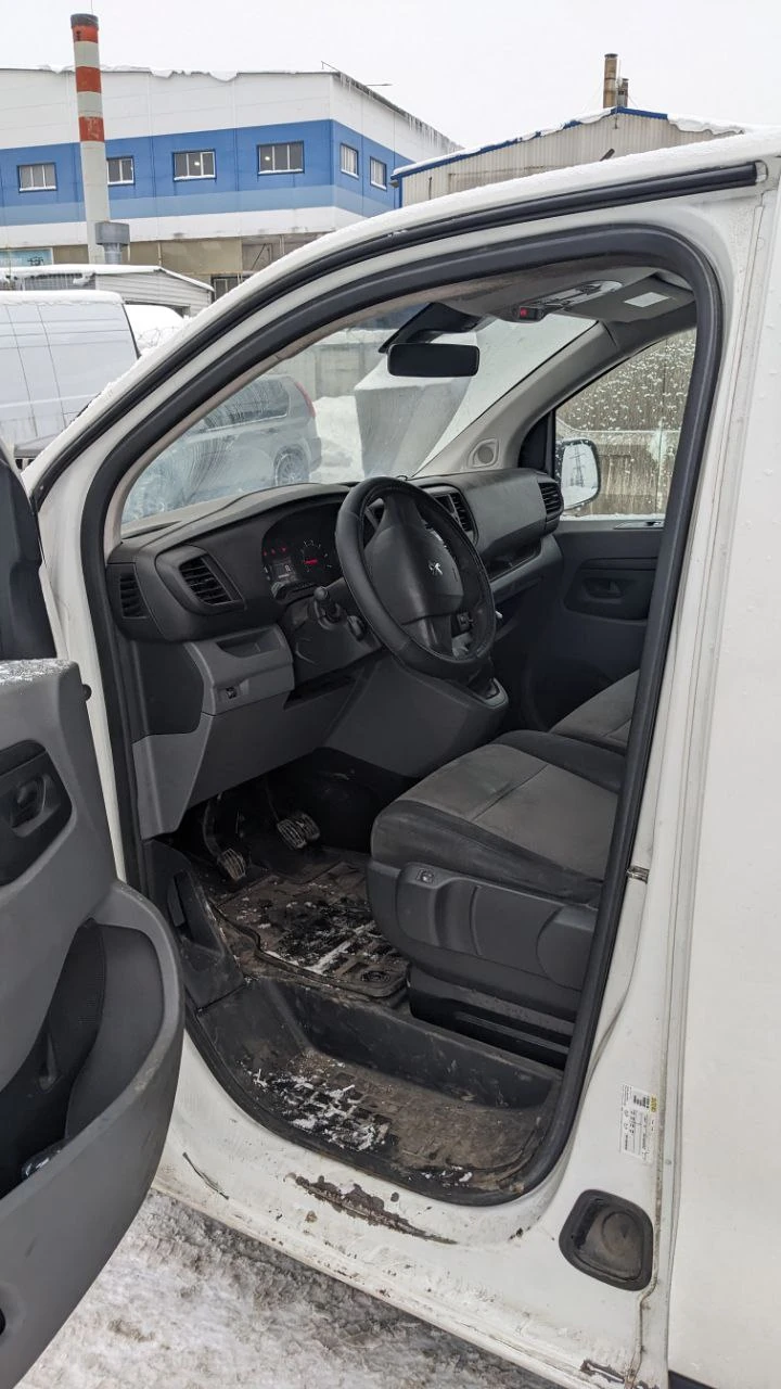 Peugeot Expert, 2017г, Передний привод, Механическая