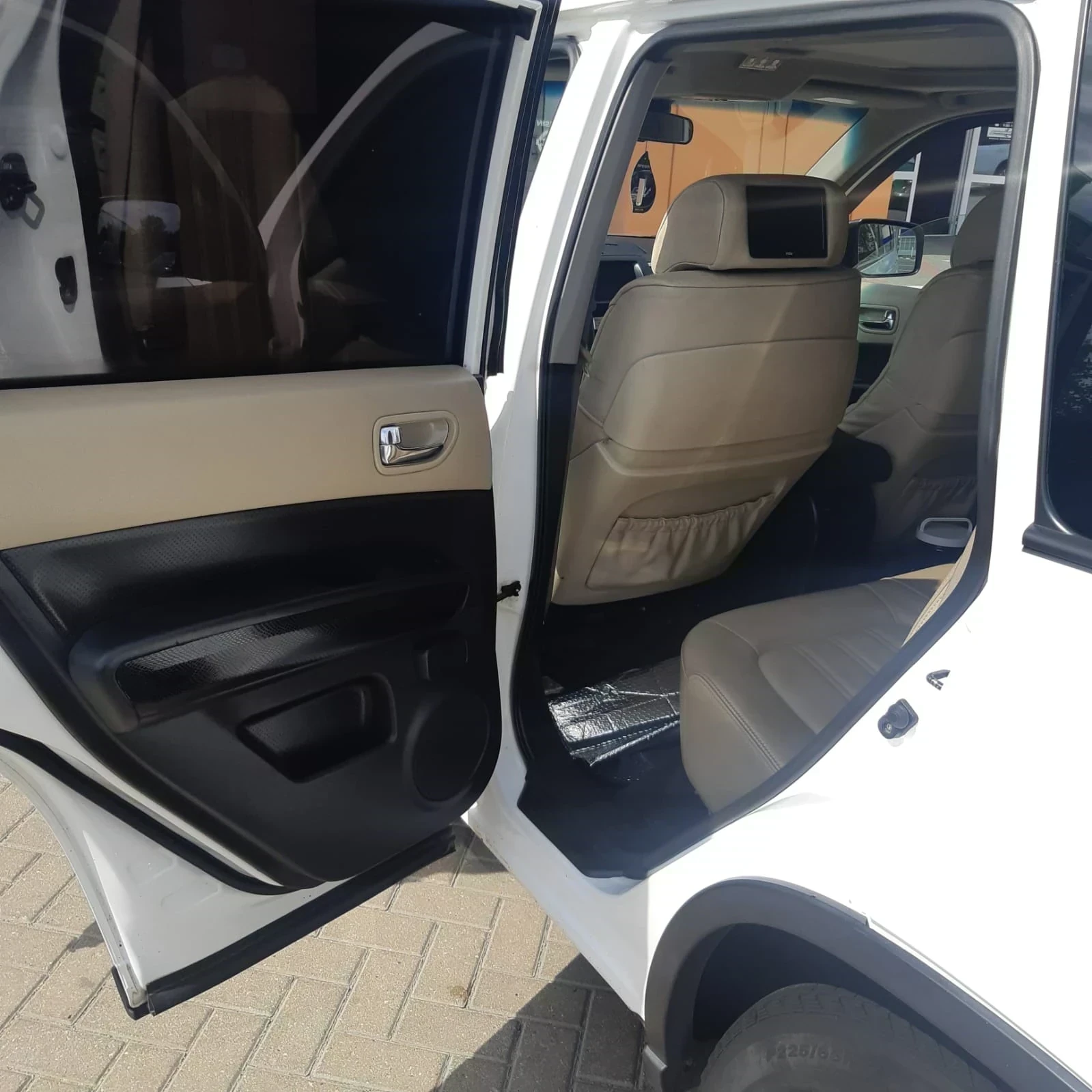 Nissan X-Trail, 2012г, полный привод, автомат