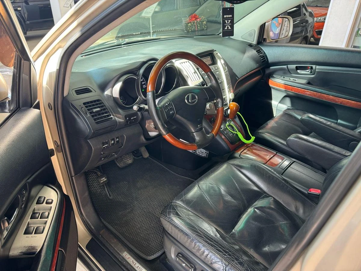 Lexus RX, 2004г, полный привод, автомат