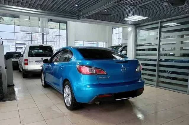 Mazda 3, 2010г, передний привод, автомат