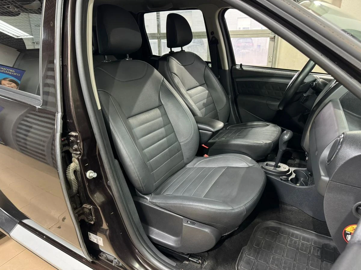 Renault Duster, 2016г, полный привод, автомат