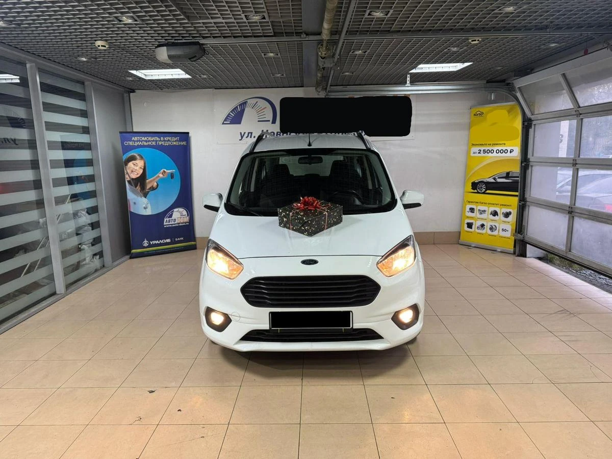 Ford Tourneo Courier, 2018г, передний привод, механика