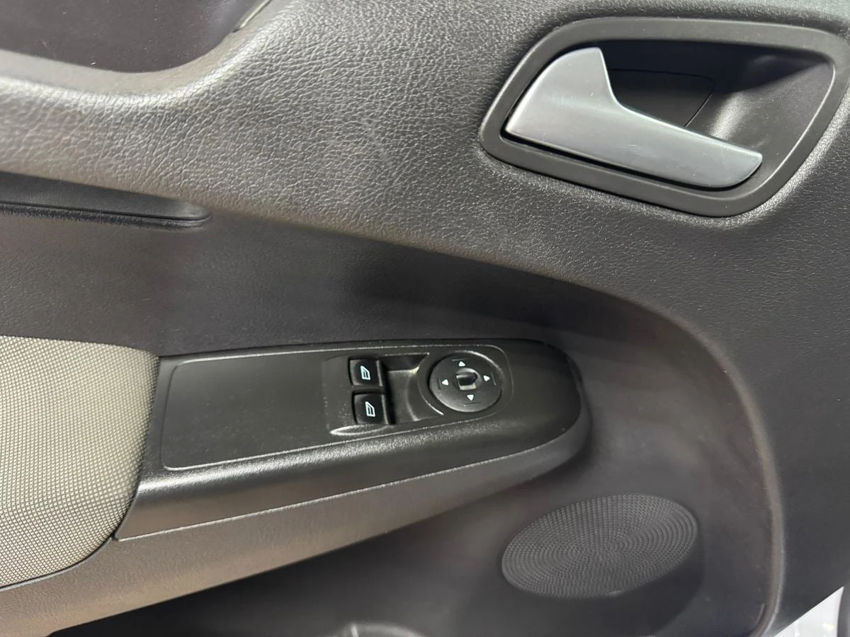 Ford Tourneo Courier, 2018г, передний привод, механика