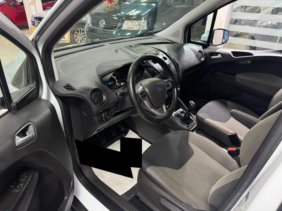 Ford Tourneo Courier, 2018г, передний привод, механика