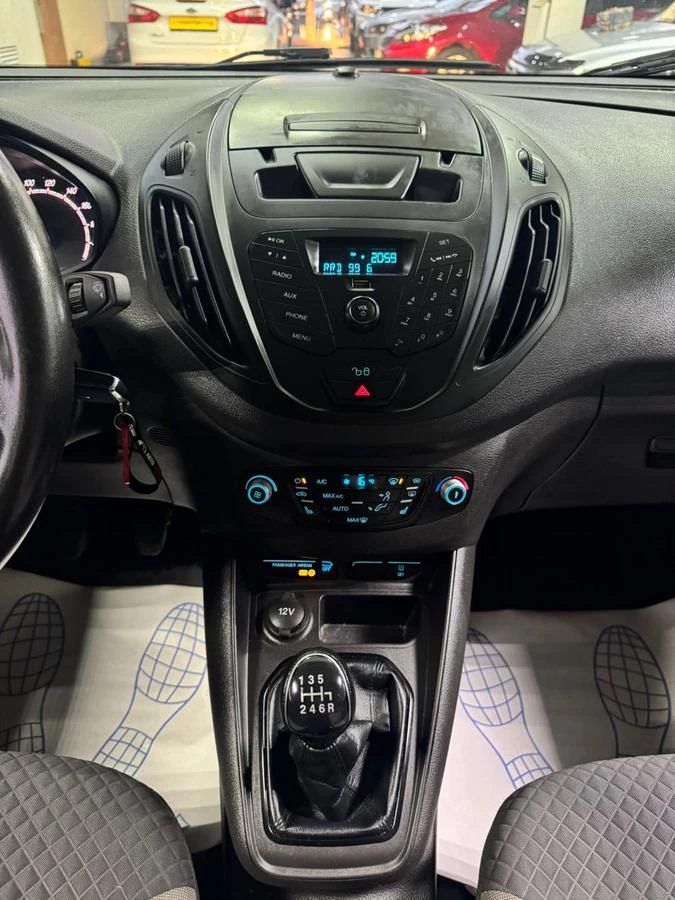 Ford Tourneo Courier, 2018г, передний привод, механика