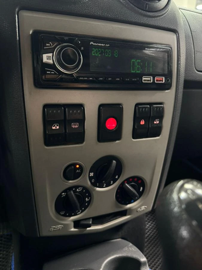 Renault Logan, 2007г, передний привод, механика