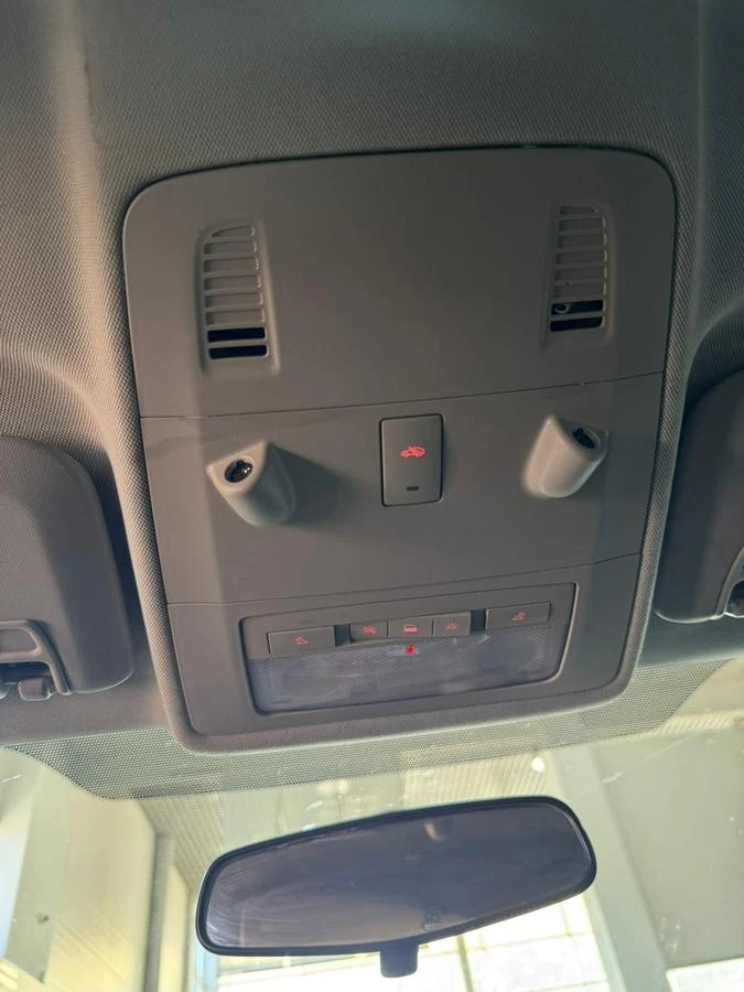 Opel Astra, 2012г, передний привод, автомат