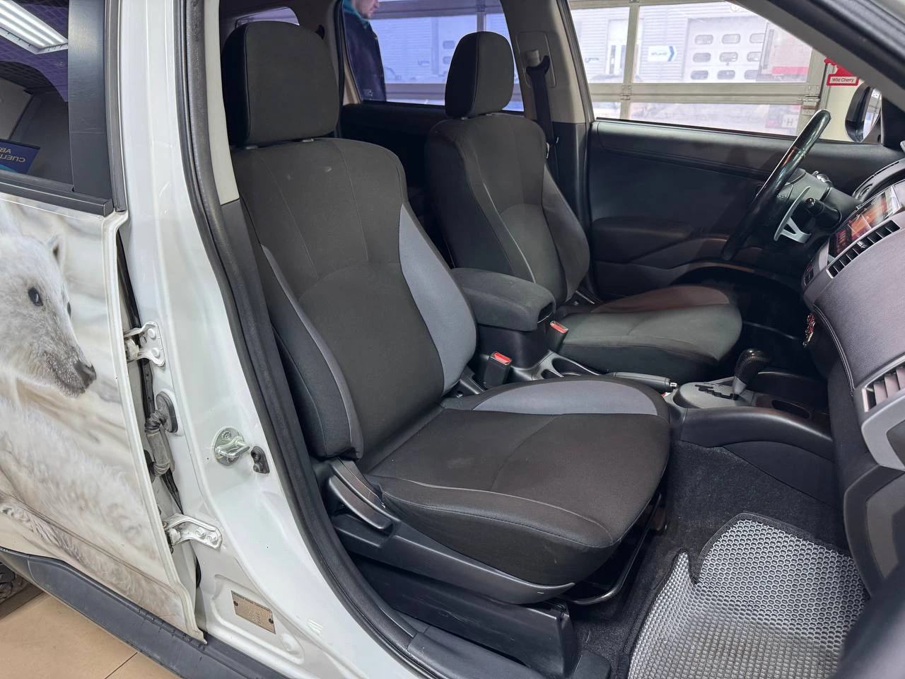 Mitsubishi Outlander, 2011г, полный привод, вариатор