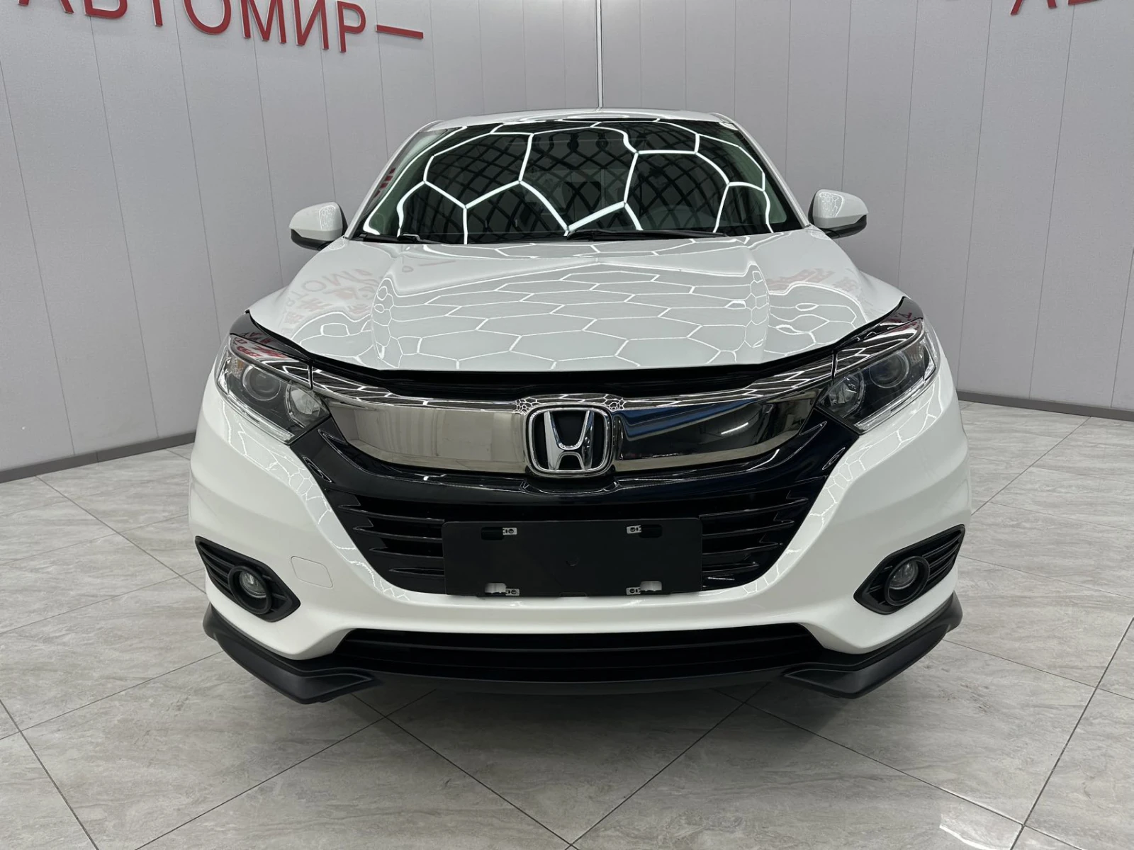 Honda Vezel, 2022г., передний привод, вариатор