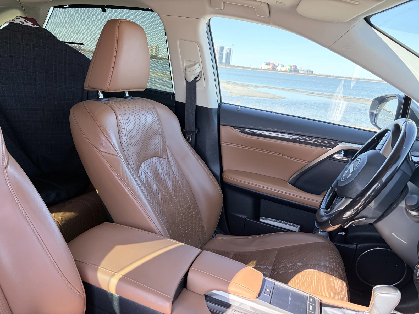 Lexus RX, 2020г, полный привод, автомат