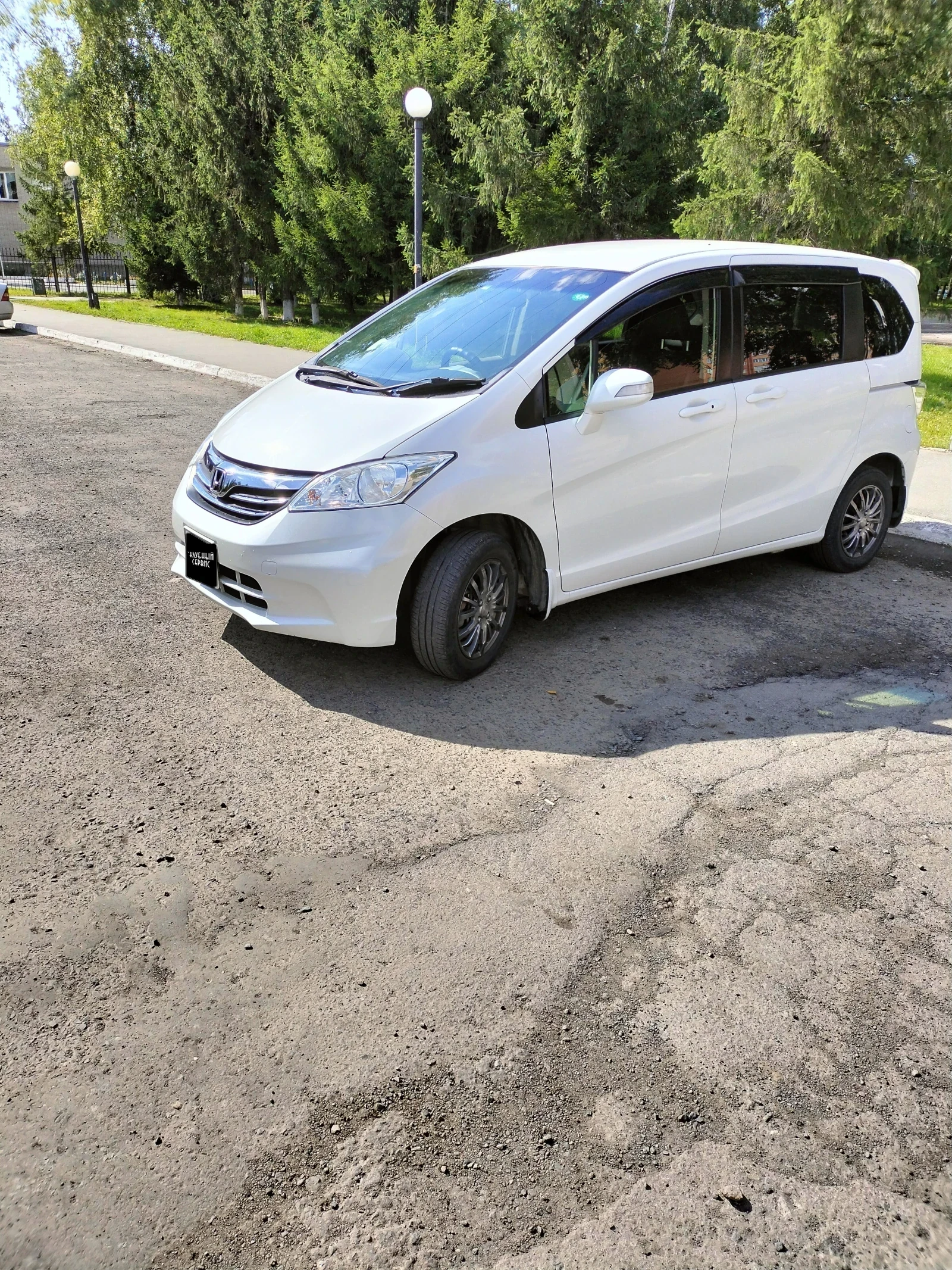 Honda Freed, 2014г, передний привод, вариатор
