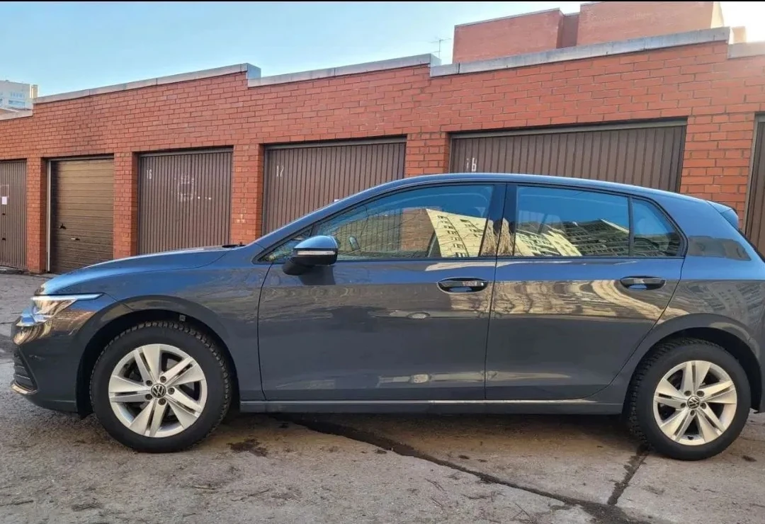 Volkswagen Golf, 2020г, передний привод, механика