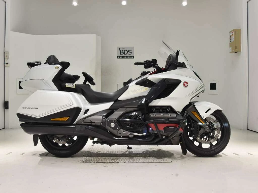 Honda GL 1800 Gold Wing, 2020г, Кардан привод, Роботизированная с двумя сцеплениями