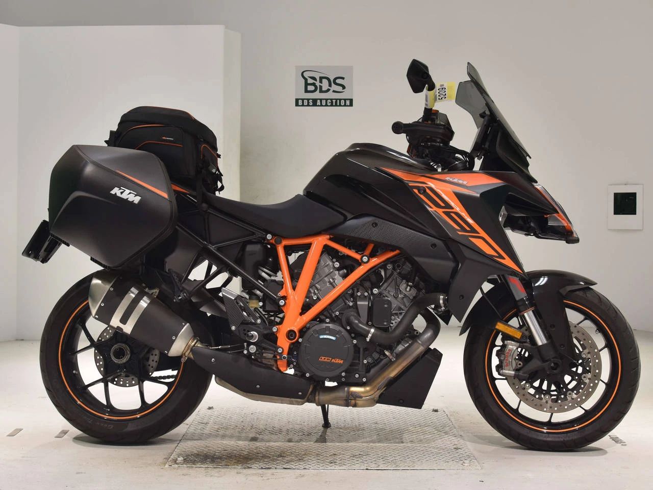 KTM 1290 Super Duke GT, 2019г, Цепь привод, 6 передач