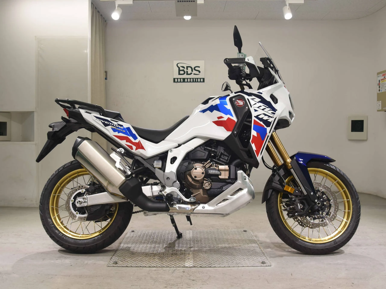 Honda CRF 1100L Africa Twin, 2025г, Цепь привод, Роботизированная с двумя сцеплениями