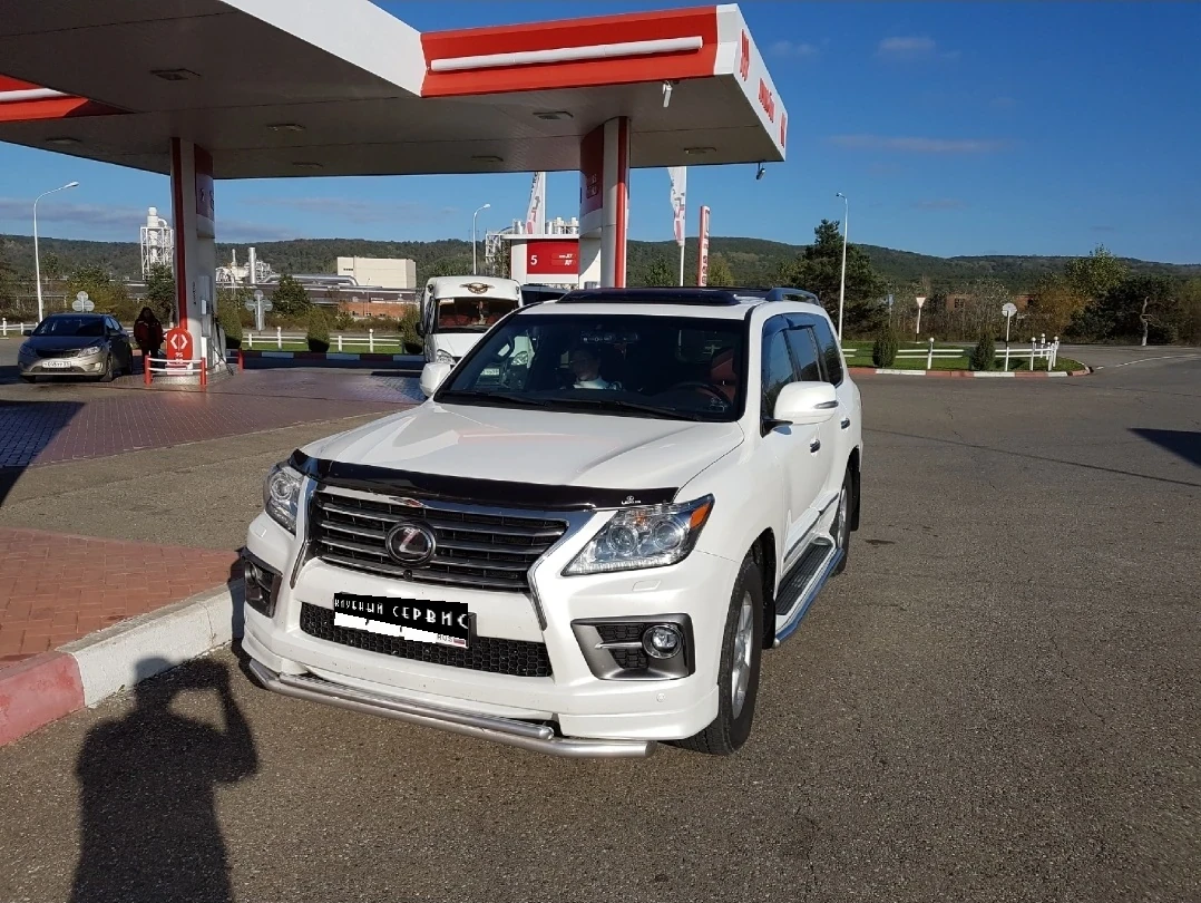 Lexus LX, 2013г, полный привод, автомат