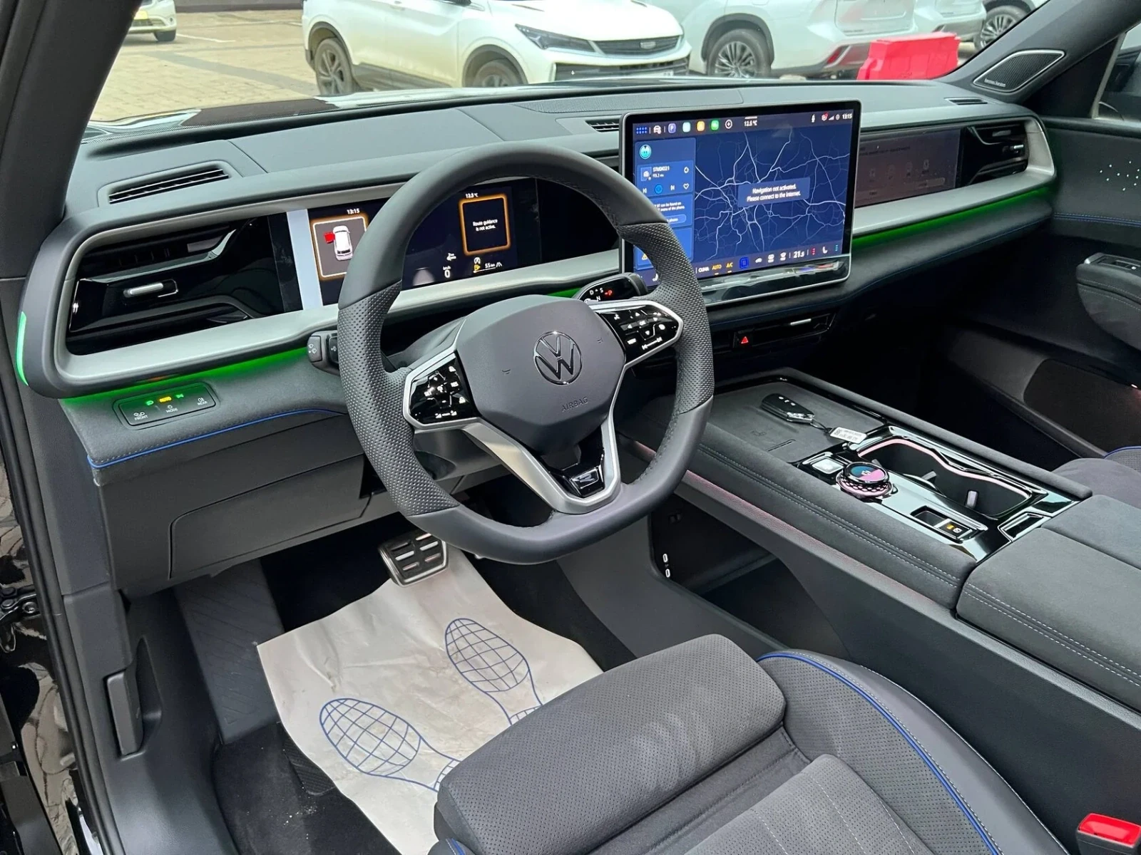 Volkswagen Teramont, 2025г, полный привод, робот