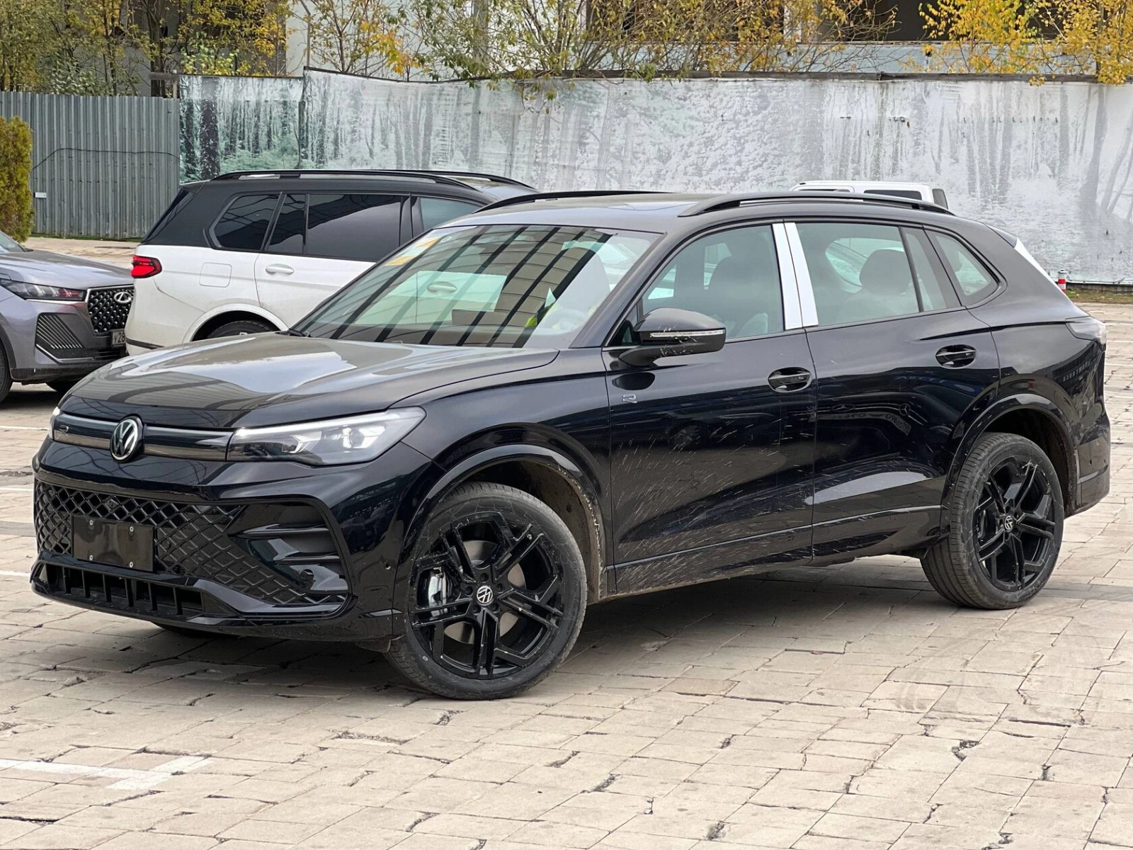 Volkswagen Tiguan, 2025г, полный привод, робот