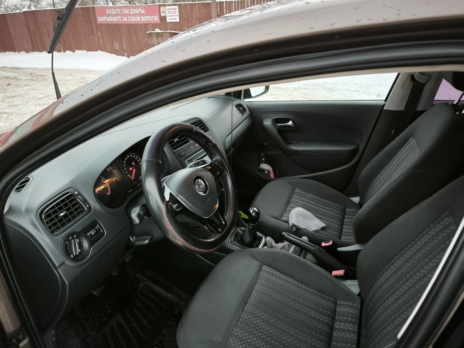 Volkswagen Polo, 2017г, передний привод, механика