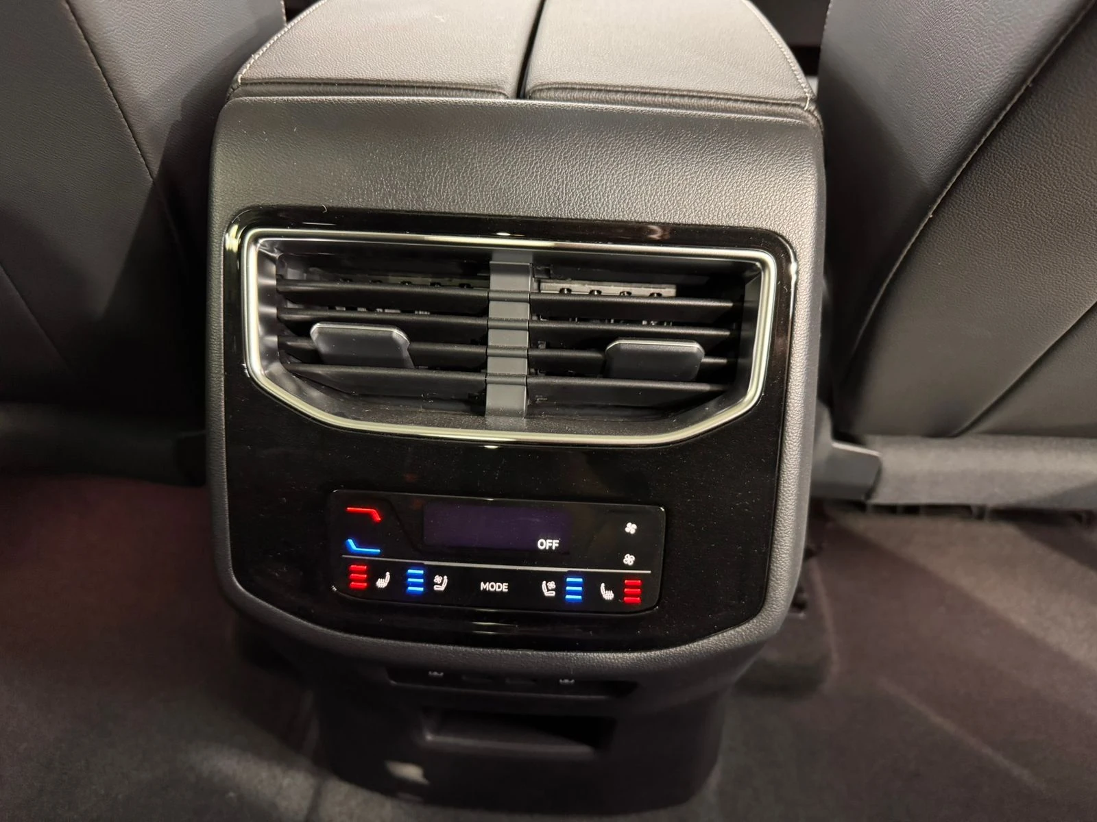 Volkswagen Talagon, 2025г, полный привод, робот