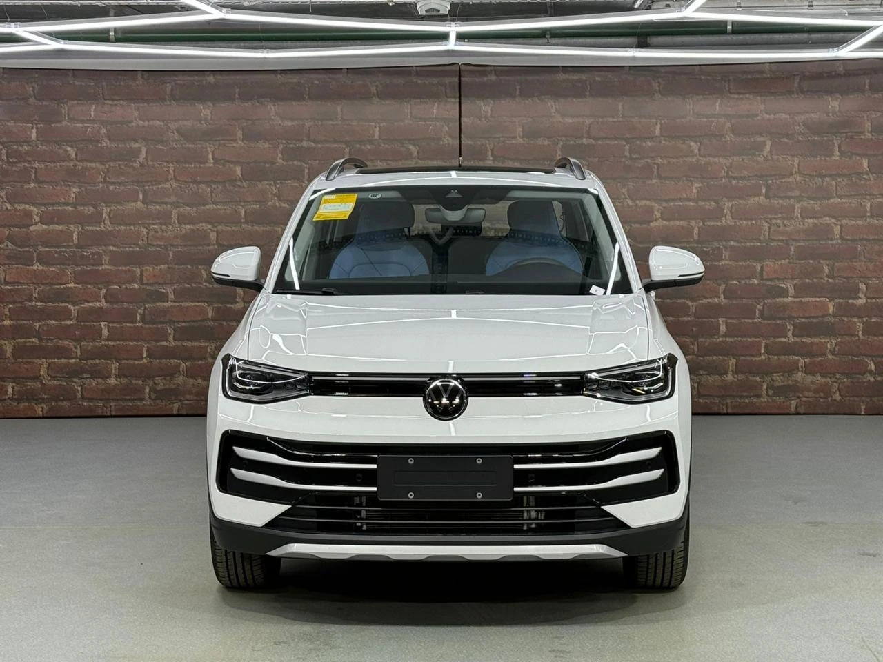 Volkswagen Tharu XR, 2025г, передний привод, автомат