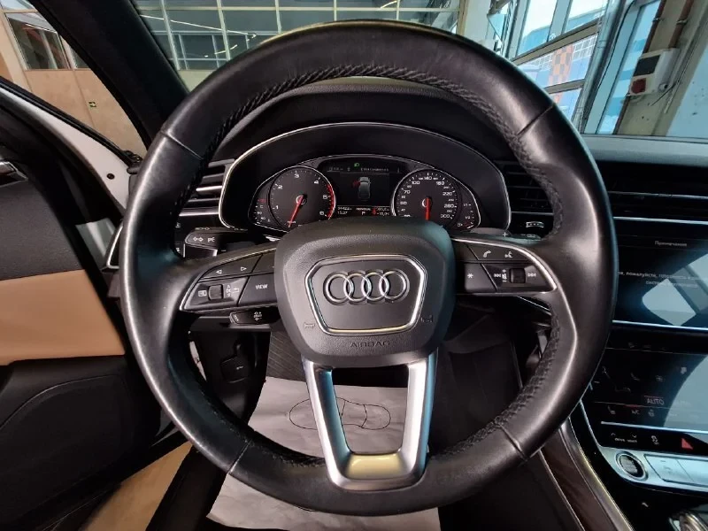 Audi Q7, 2019г, полный привод, автомат