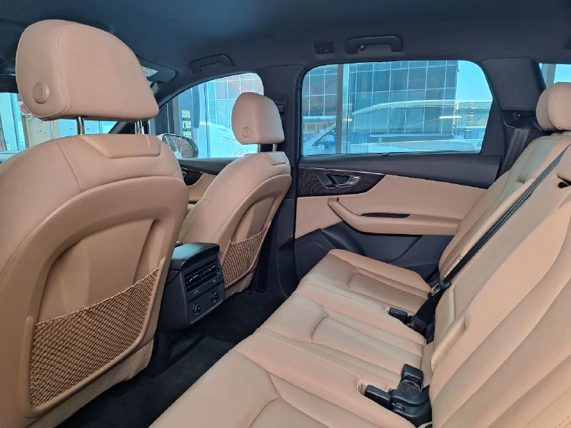 Audi Q7, 2019г, полный привод, автомат