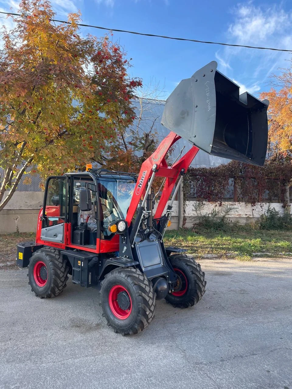 Lugong LG930, 2026г