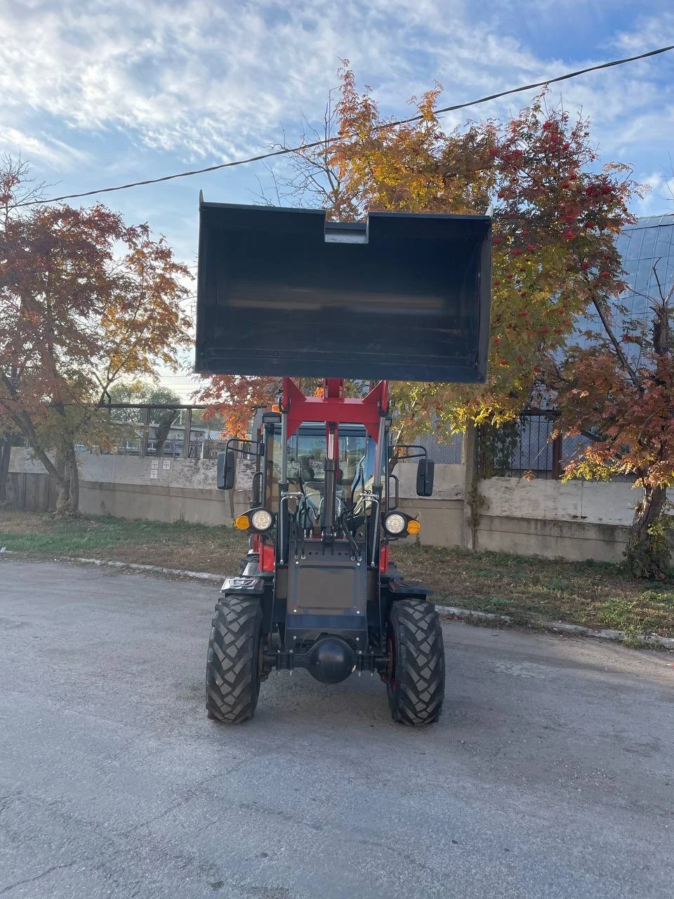 Lugong LG930, 2026г