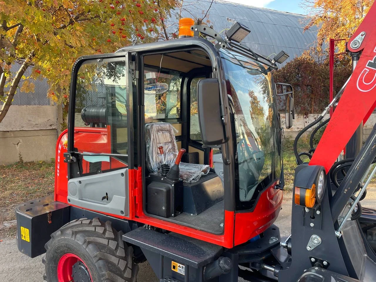 Lugong LG930, 2026г