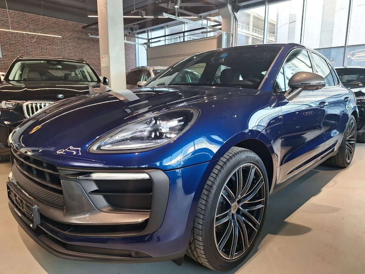Porsche Macan, 2025г., полный привод, робот